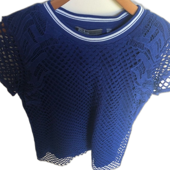 89th & Madison Nordstrom Blue Crochet Blouse Size Medium - Picture 3 of 8